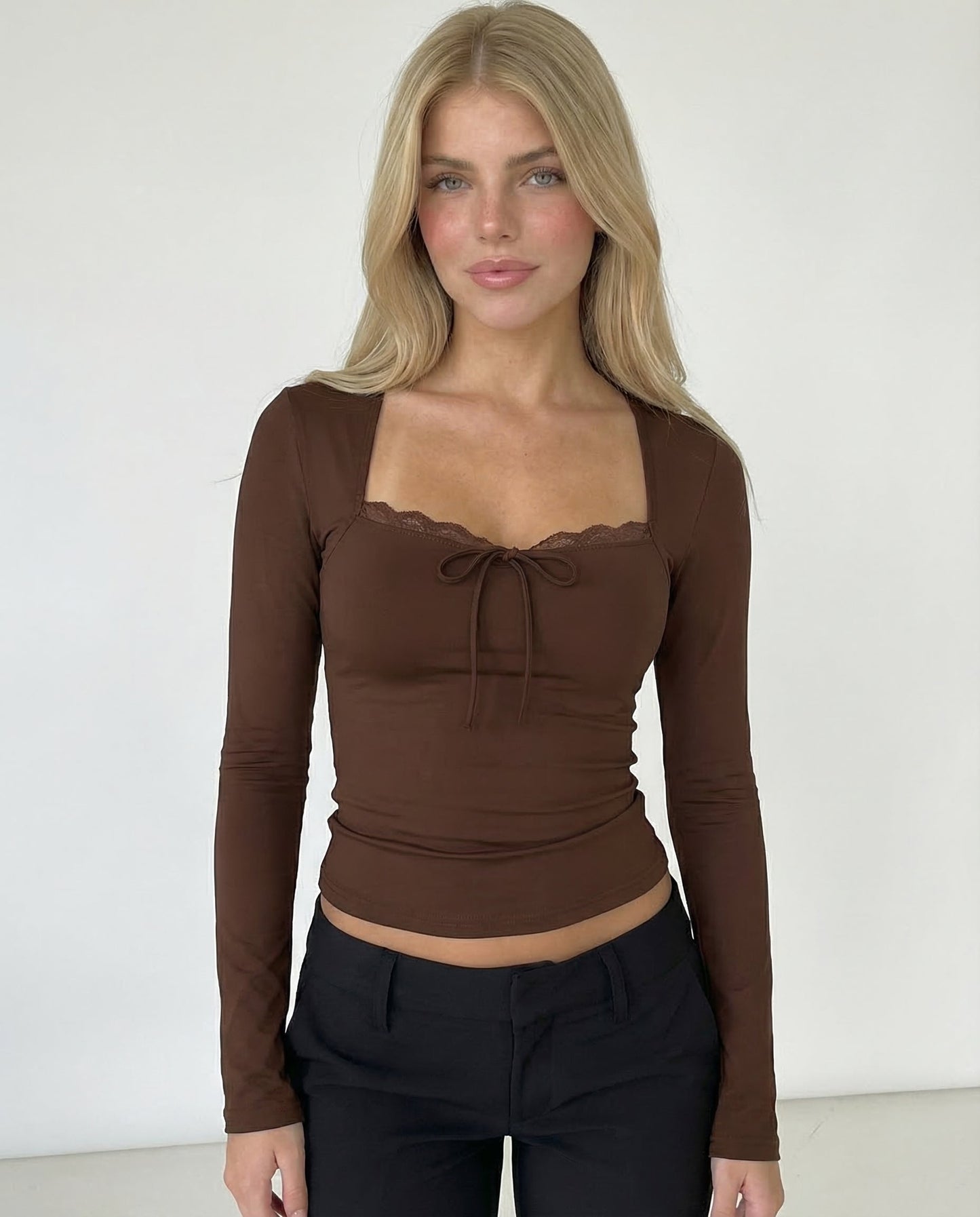 #704931