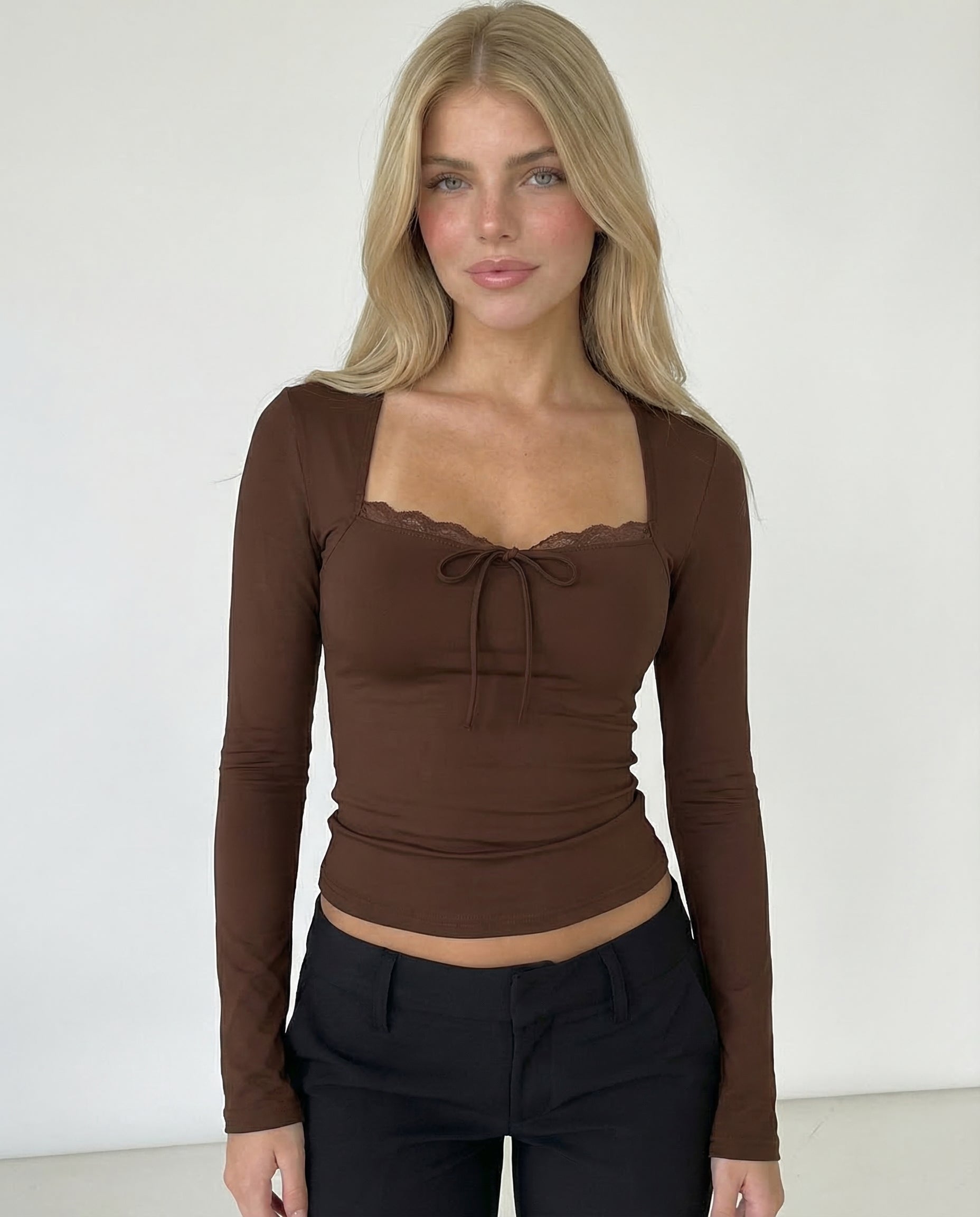 #704931